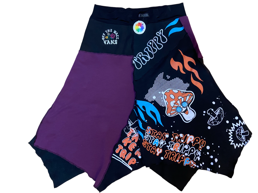 Van's Off the Wall Skirt - Size XL image 3