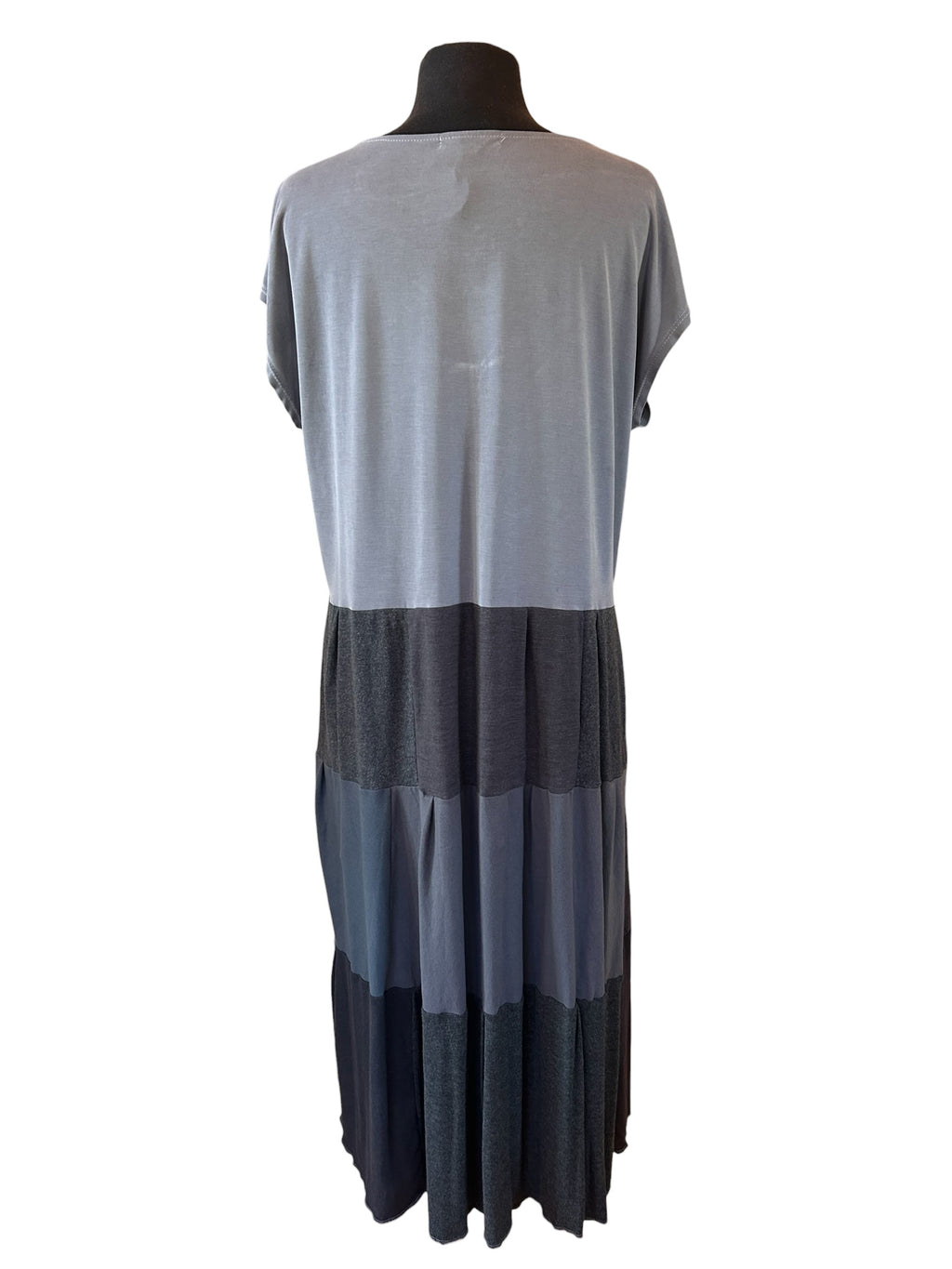 X-Large V-Neck Gray Patchwork Dress image 2