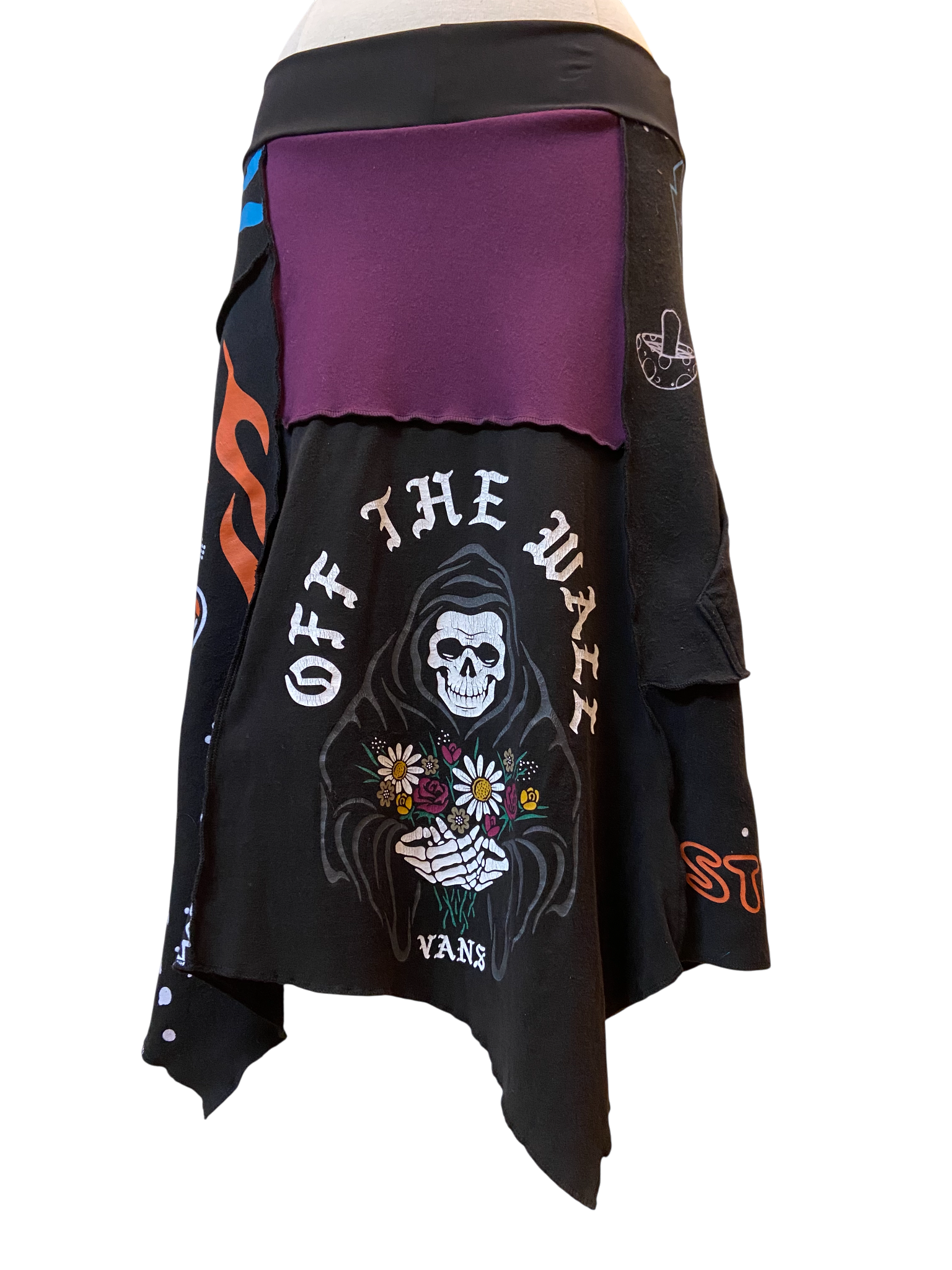 Van's Off the Wall Skirt - Size XL image 4