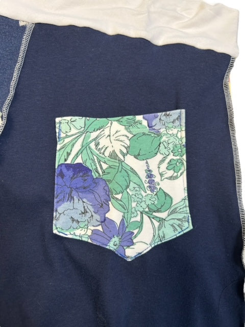 Upcycled Skirt made of Fabric Scraps - Size 1X image 9