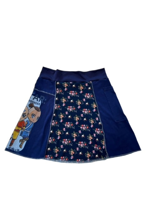 Women's Size Medium Upcycled Avatar T-shirt Skirt image 7