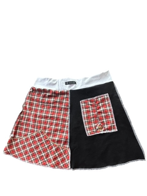 Upcycled Plaid Snoopy T-Shirt Skirt with a Pocket image 8