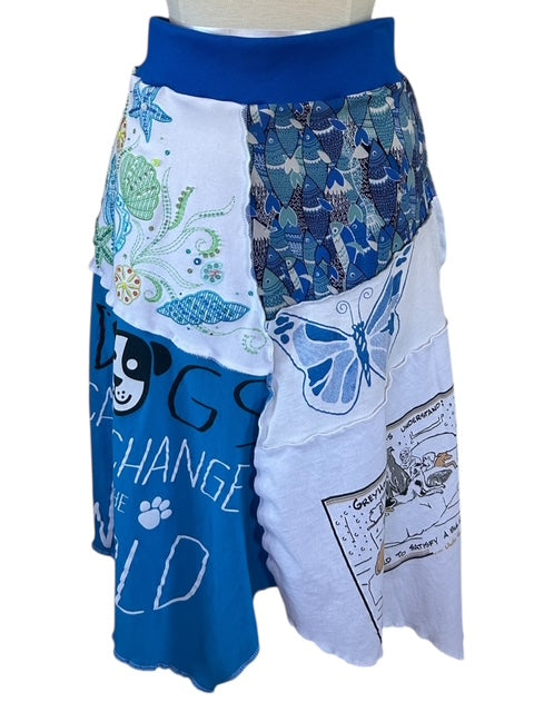 Size 1X Upcycled Animal T-Shirt Skirt image 1