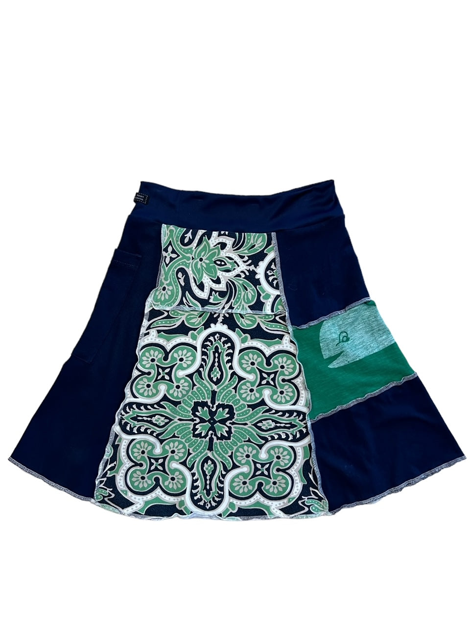Size Small Whalers T-Shirt Skirt image 2