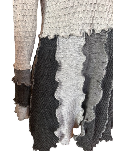 Women's Size Large Gray Patchwork Cardigan image 2