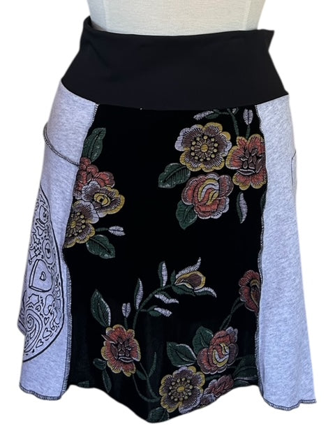Size Medium Upcycled T-Shirt Skirt image 1