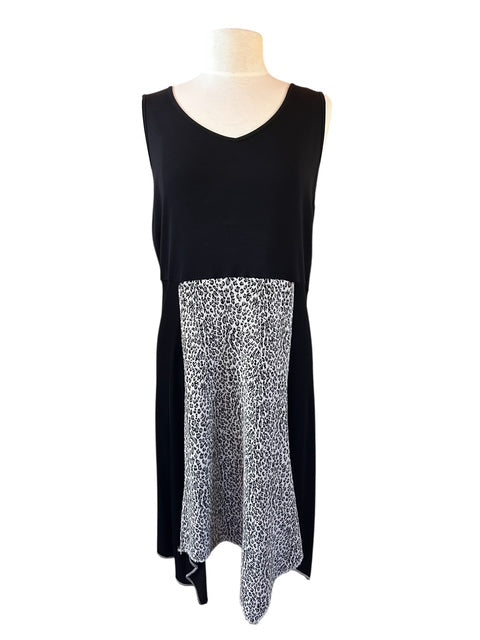 XL Animal Print Dress image 3