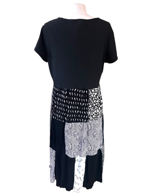 Size Large Black and White Patchwork Dress