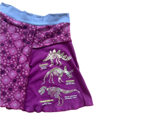Size x-large dinosaur skirt.