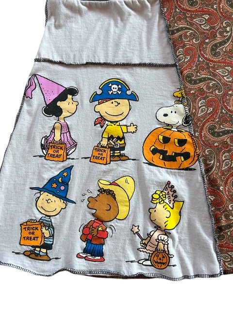 Size Large Peanuts Halloween Skirt