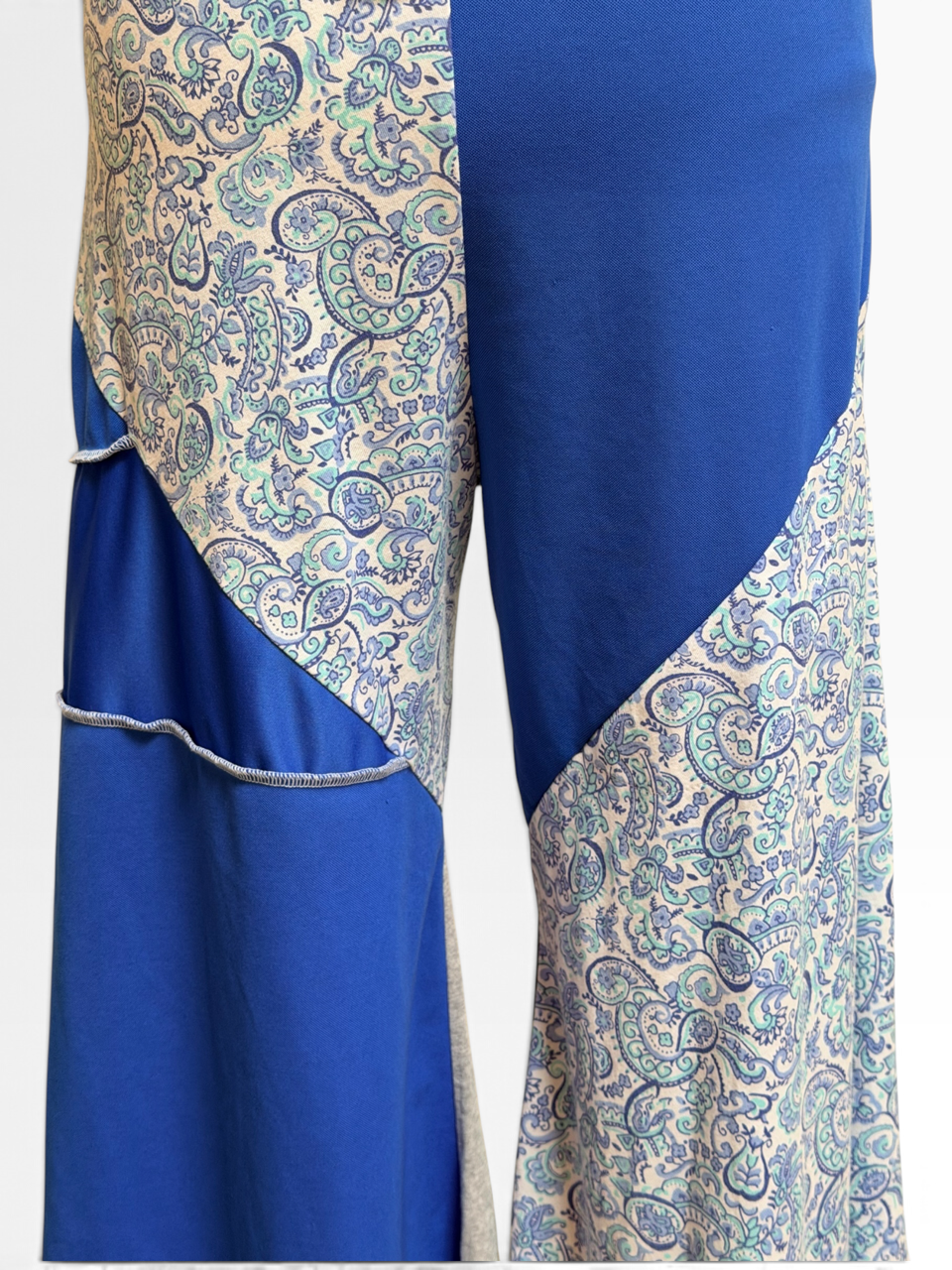 Size X-Large Patchwork Capri