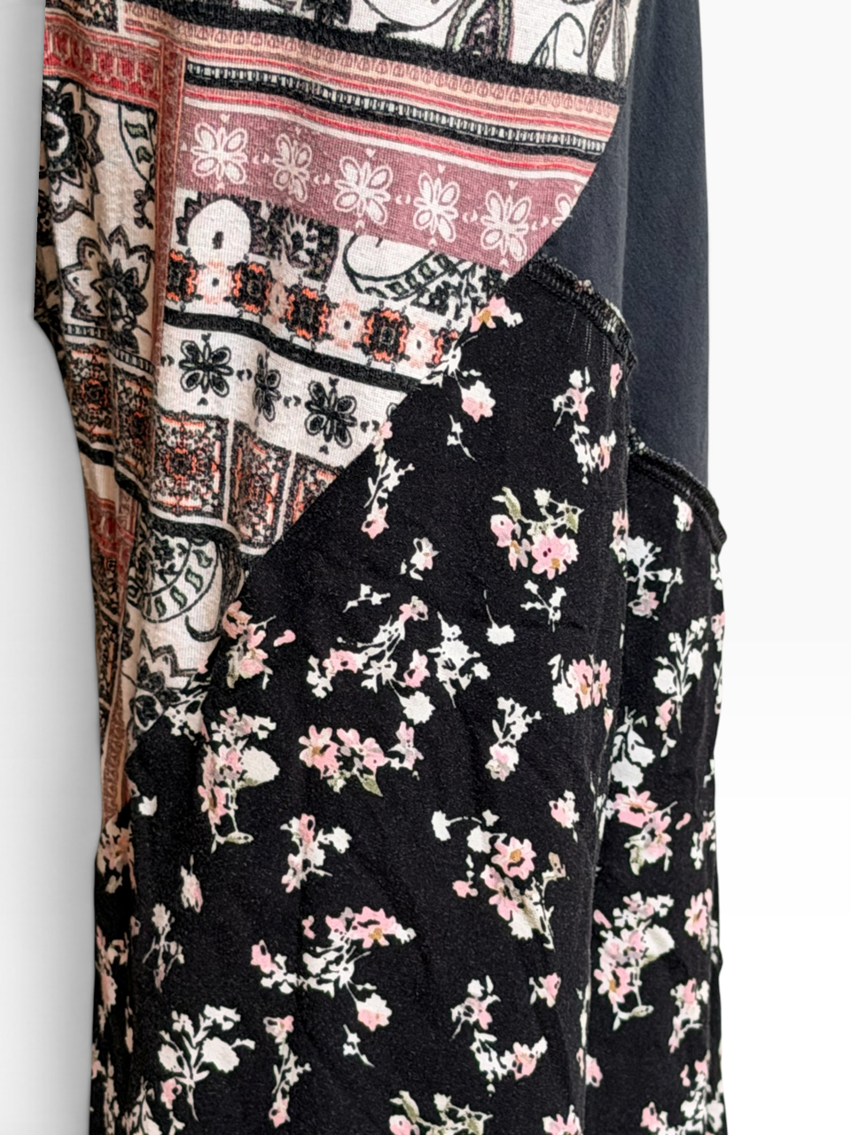 Size 1X or XXL Patchwork Capri