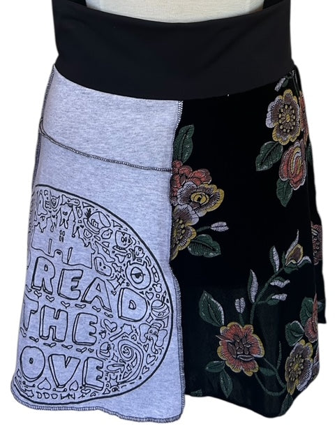Size Medium Upcycled T-Shirt Skirt image 2