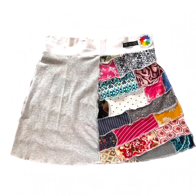 X-Large Patchwork Skirt with a Pocket image 1