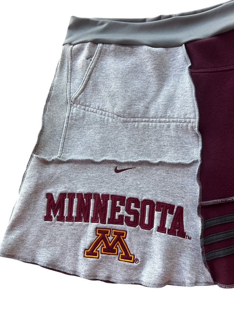 X-Large University of Minnesota Sweatshirt Skirt image 4