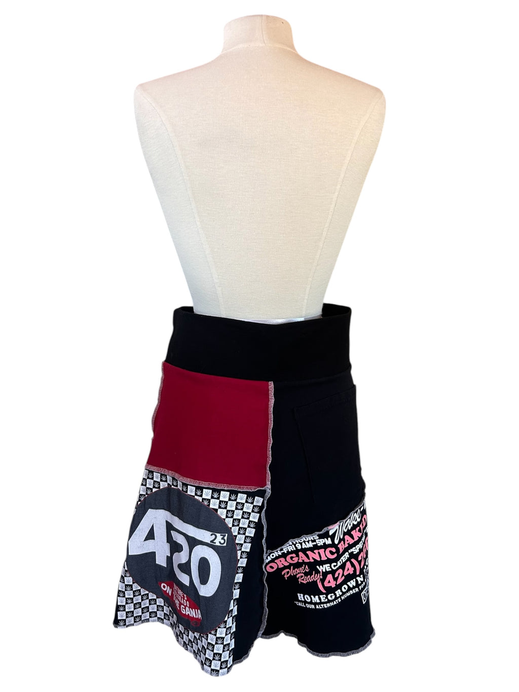 Size X-Large 420 Ganga Wake and Bake T-Shirt Skirt image 3