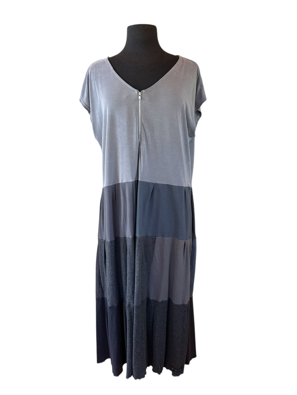 X-Large V-Neck Gray Patchwork Dress image 1