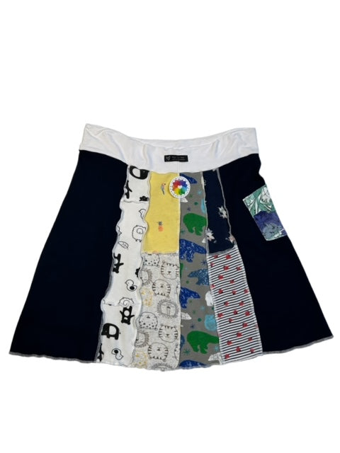 Upcycled Skirt made of Fabric Scraps - Size 1X image 5