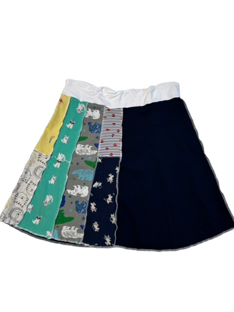Upcycled Skirt made of Fabric Scraps - Size 1X image 10