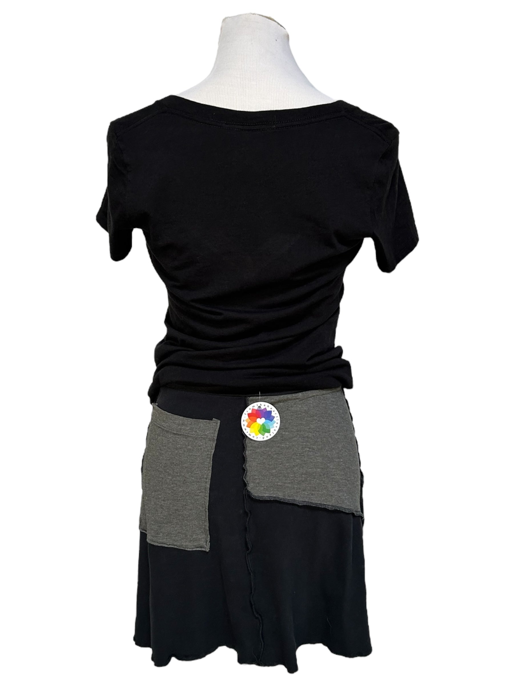 Size Small Upcycled Nike T-Shirt Skirt image 10