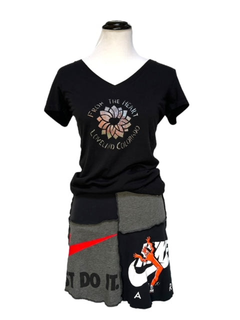Size Small Upcycled Nike T-Shirt Skirt image 11